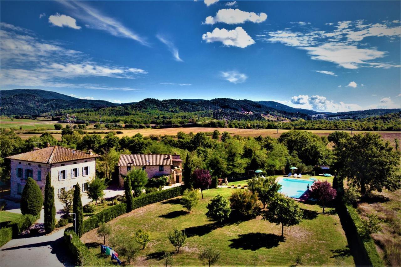 Pensjonat Borgo Il Villino Casole dʼElsa Zewnętrze zdjęcie