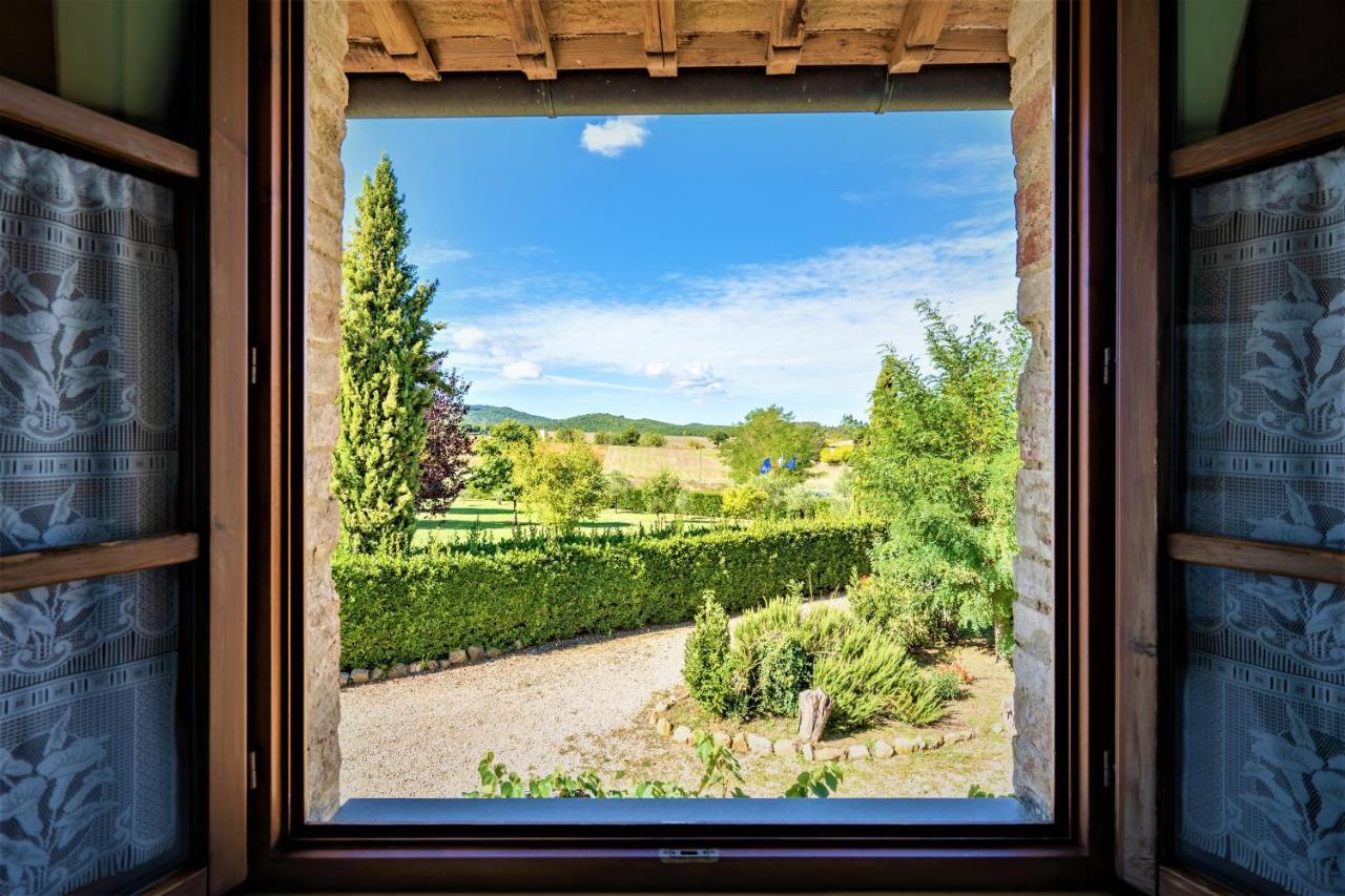 Pensjonat Borgo Il Villino Casole dʼElsa Zewnętrze zdjęcie