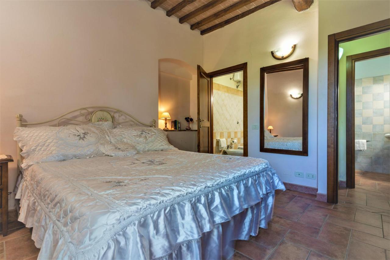 Pensjonat Borgo Il Villino Casole dʼElsa Zewnętrze zdjęcie