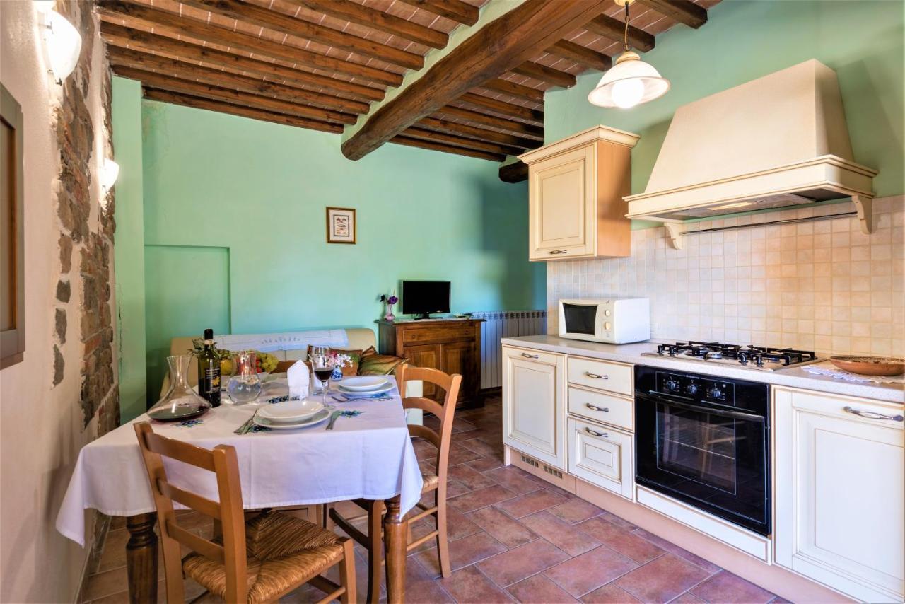 Pensjonat Borgo Il Villino Casole dʼElsa Zewnętrze zdjęcie